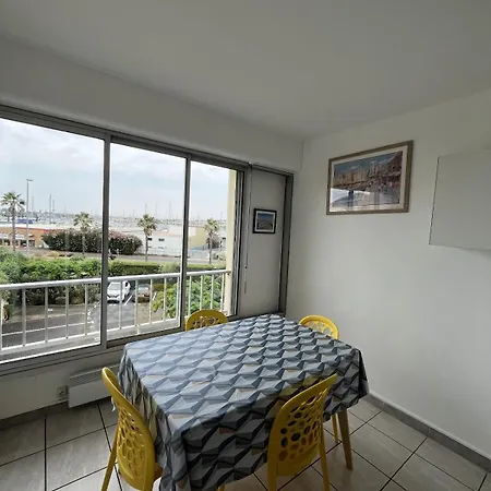 Cosy 4 Pers-5 Mn Et Port, Parking Privé Апартаменты